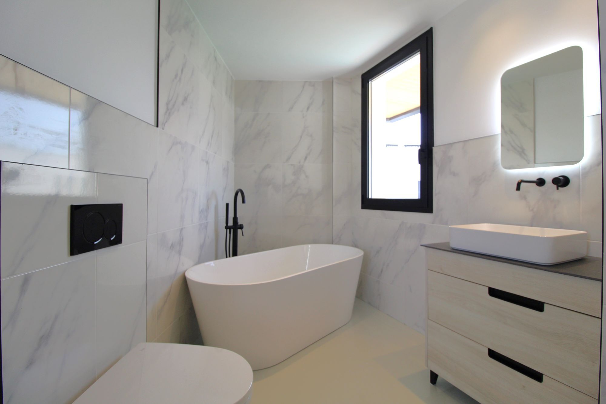 Badezimmer mit Wanne