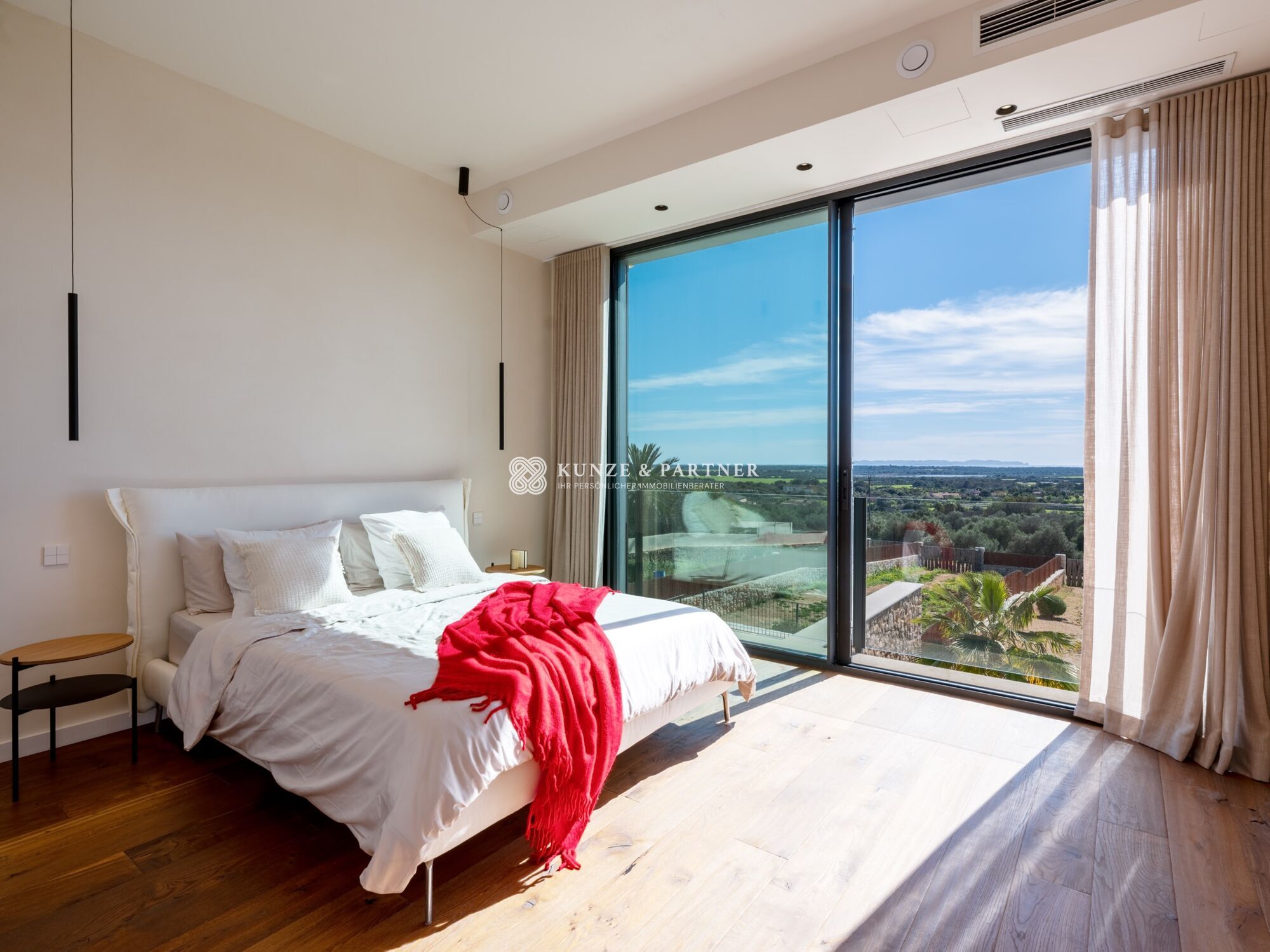 Schlafzimmer mit Meerblick