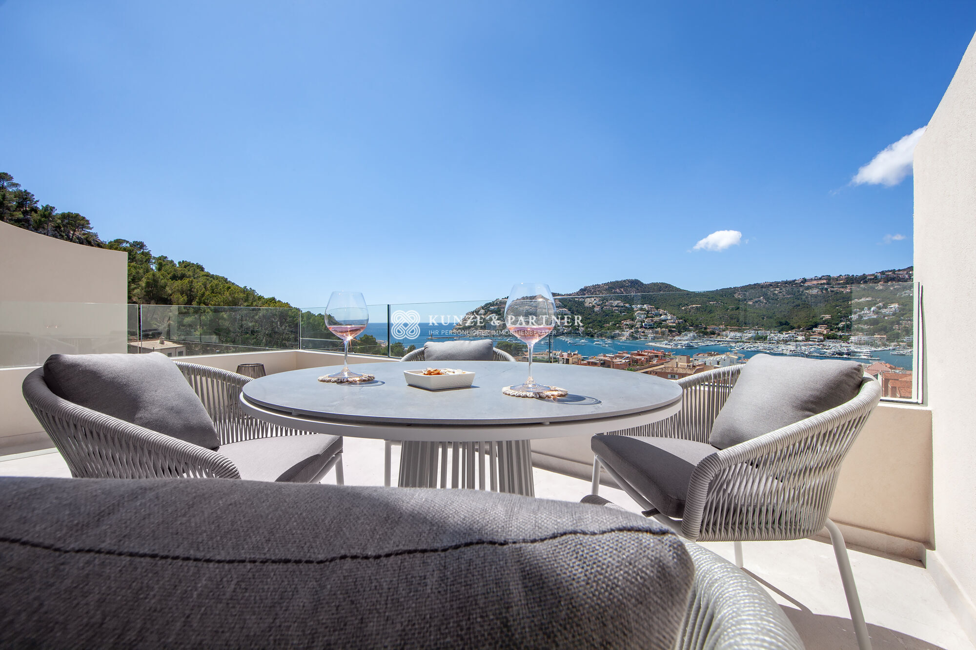 Terrasse auf der Wohnebene
