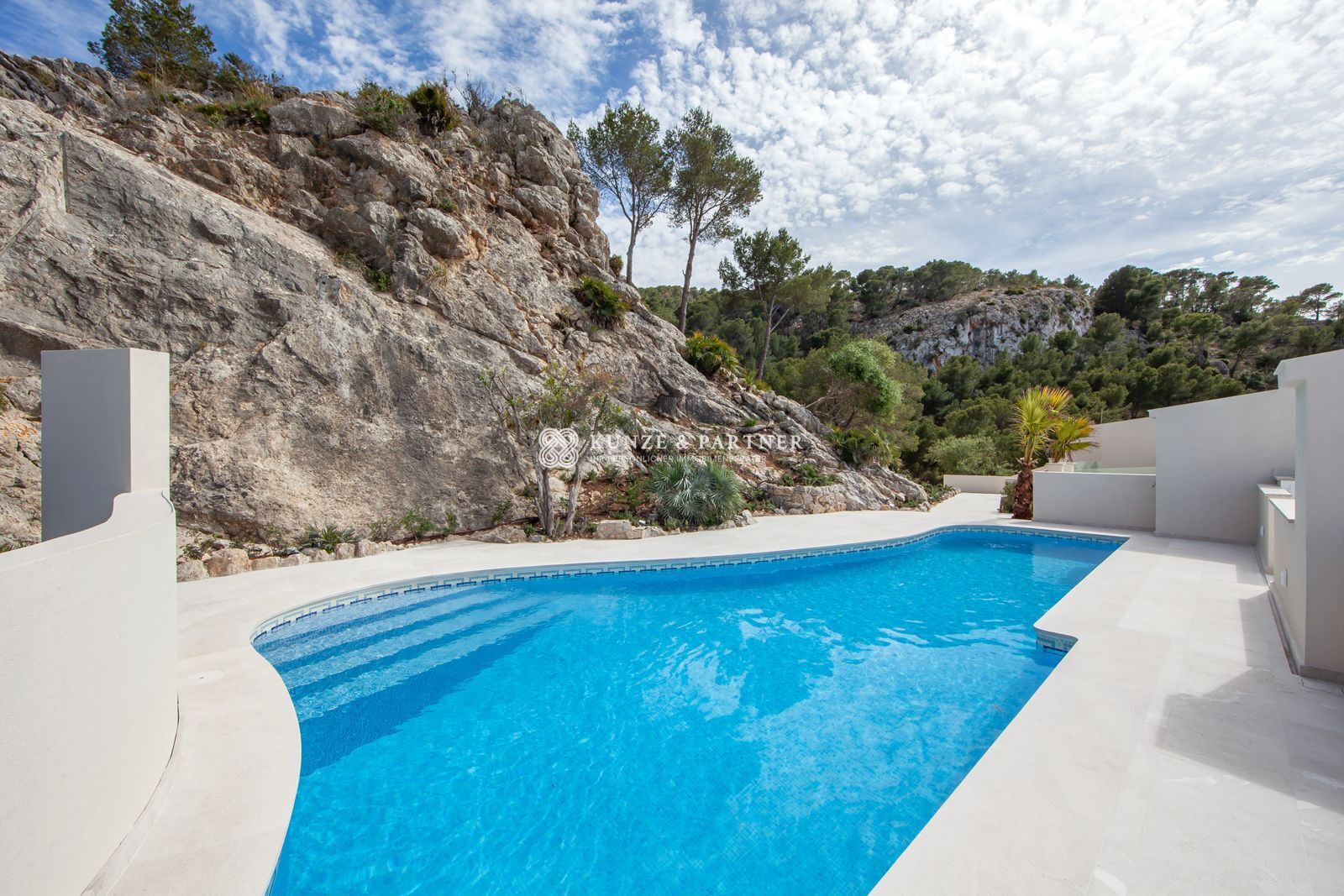 Community-Pool