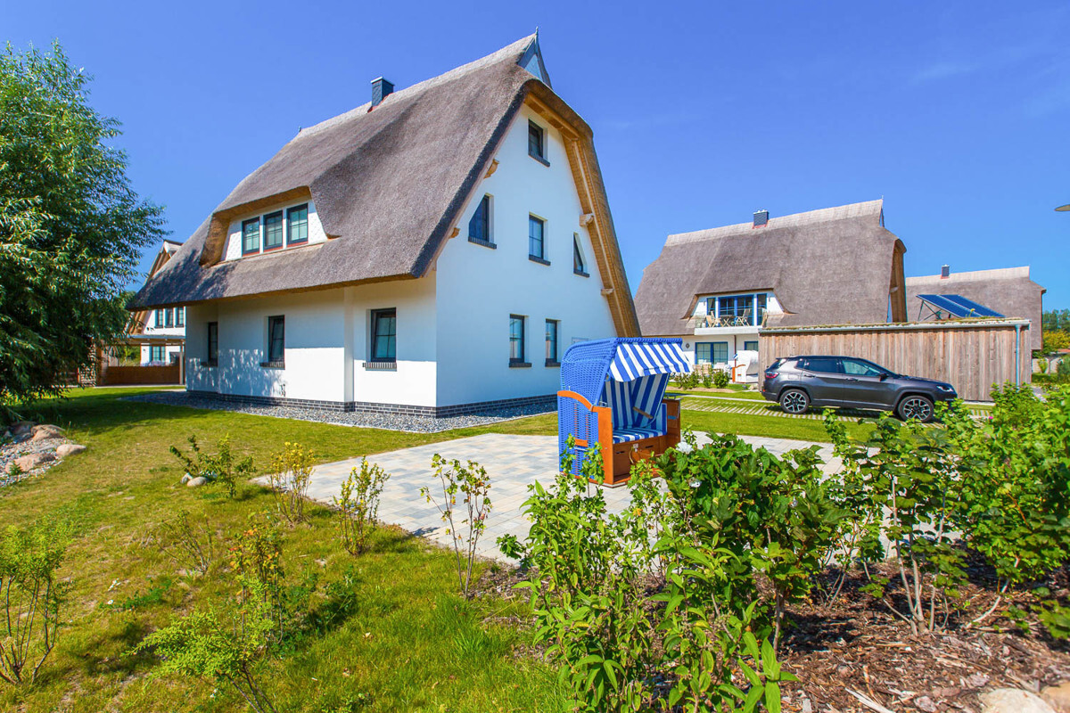 Reetdachhaussiedlung in Dranske