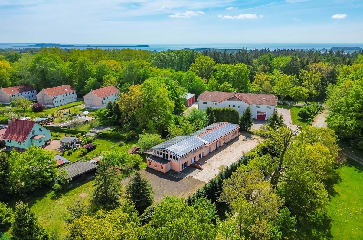 Luftbildaufnahme (Frühling)