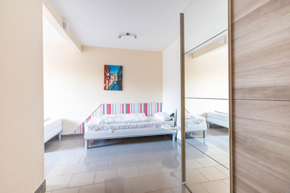 Zimmer 2 EG - 1. Wohnung