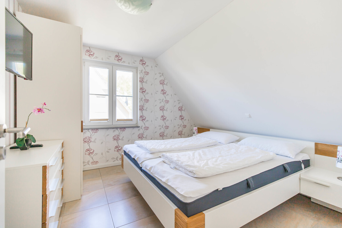 Schlafzimmer 1 OG