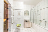 Badezimmer mit Sauna