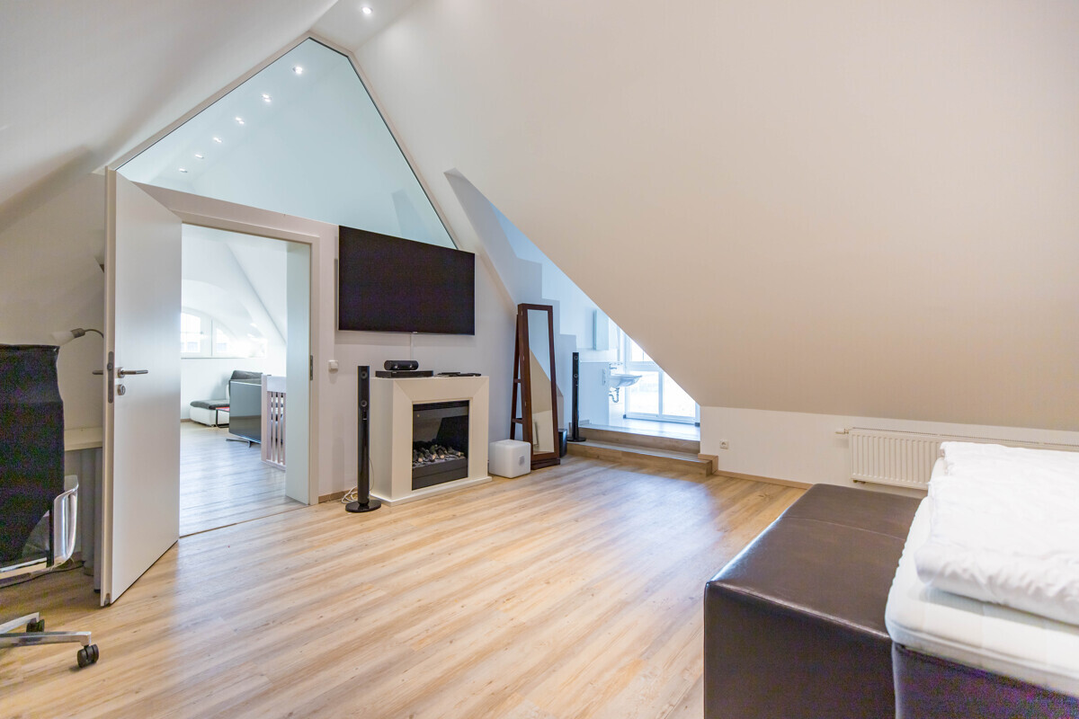 Dachgeschoss - privater Schlafbereich mit Badezimmer