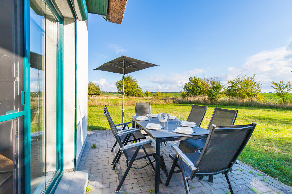 Linke DHH - Terrasse