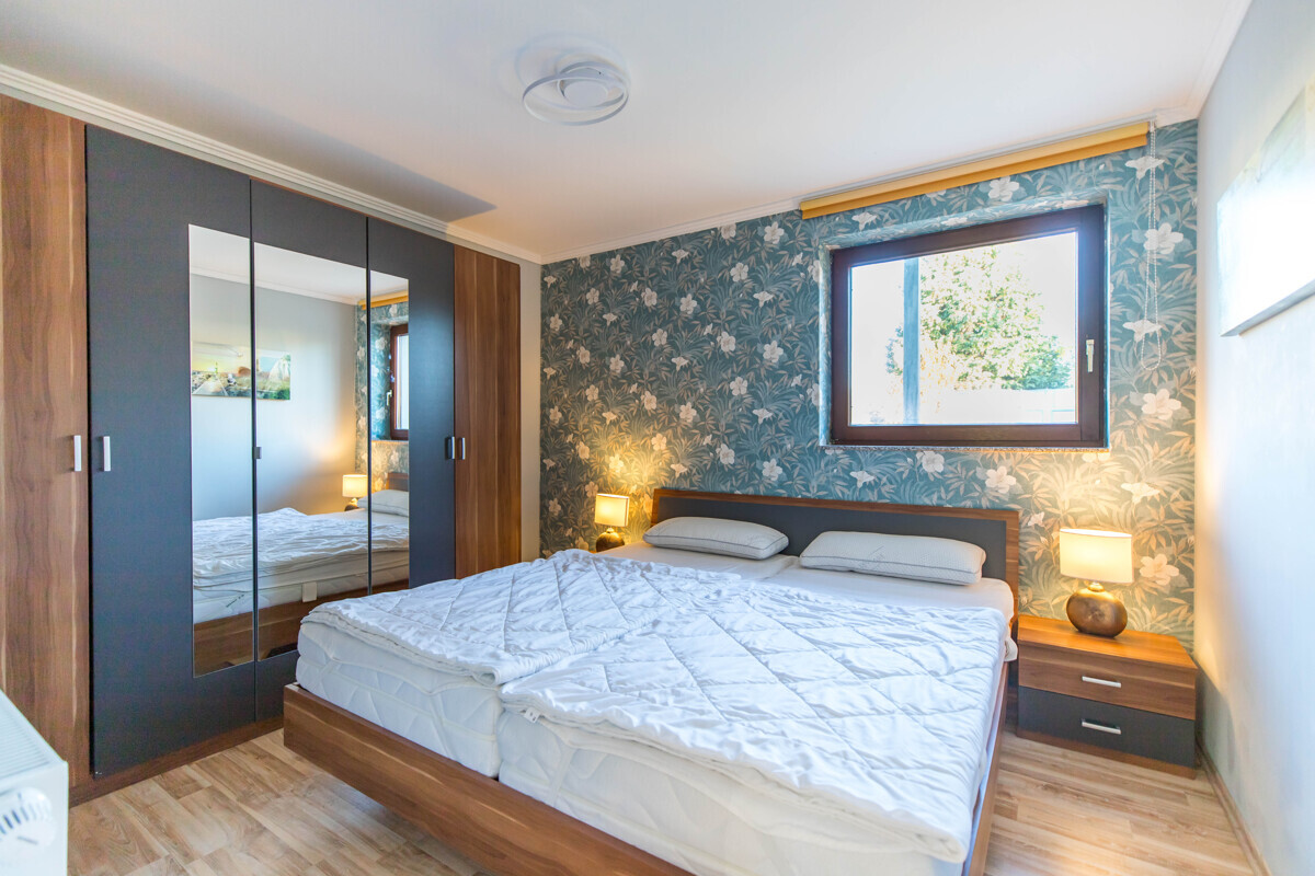 Zweifamilienhaus EG - Schlafzimmer 2