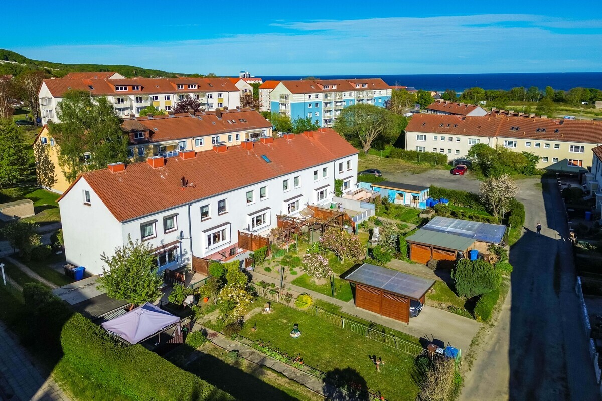 Hausansicht und Ostseenähe