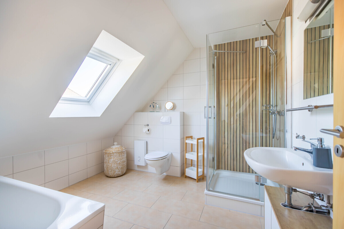 Badezimmer im OG