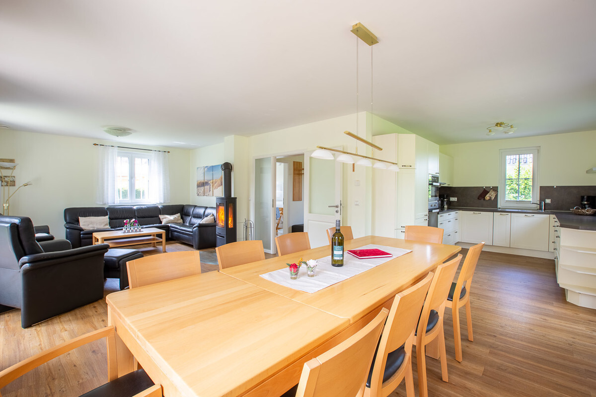 Großzügiges Wohn-/Esszimmer