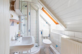 Wohnung 4 im DG - Bad
