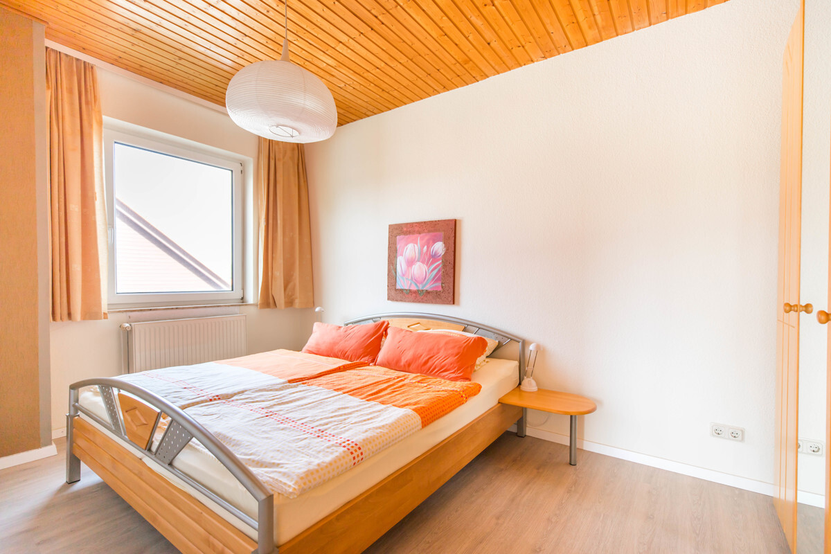 Wohnung 4 im DG - Schlafzimmer
