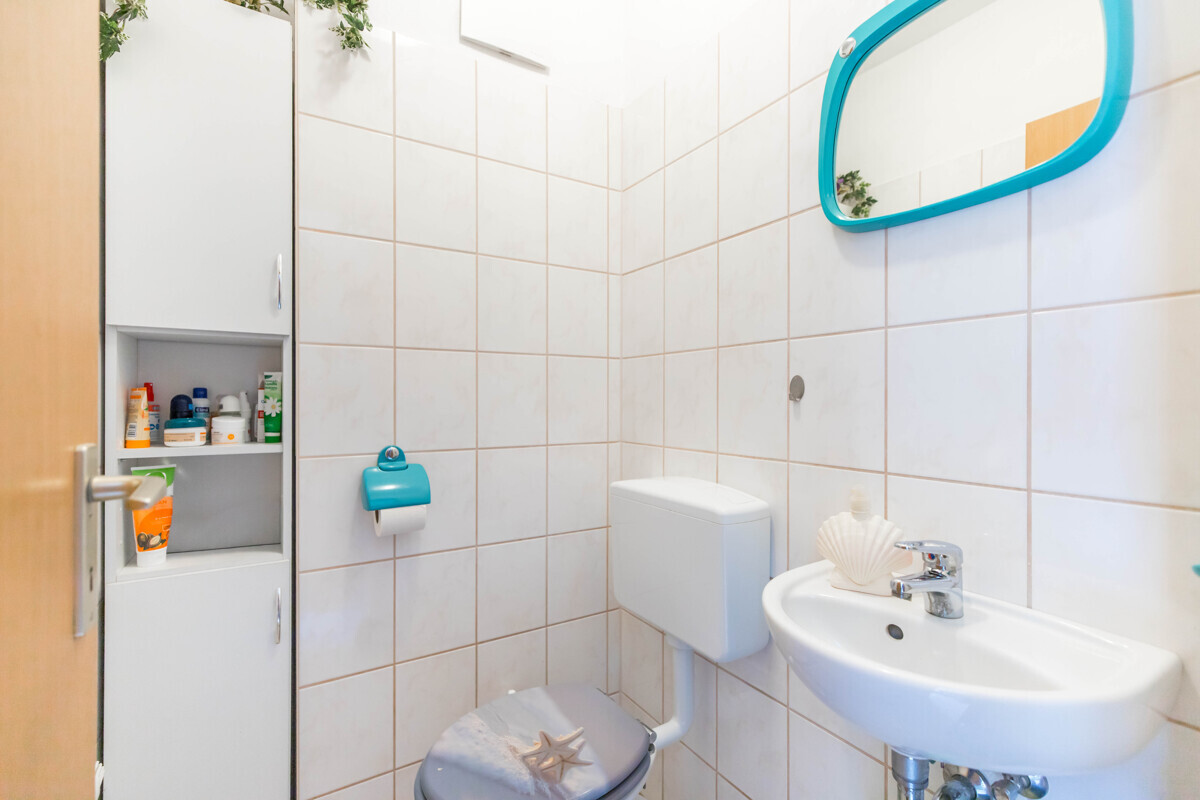 Gäste-WC im EG