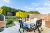 Terrasse und Garten