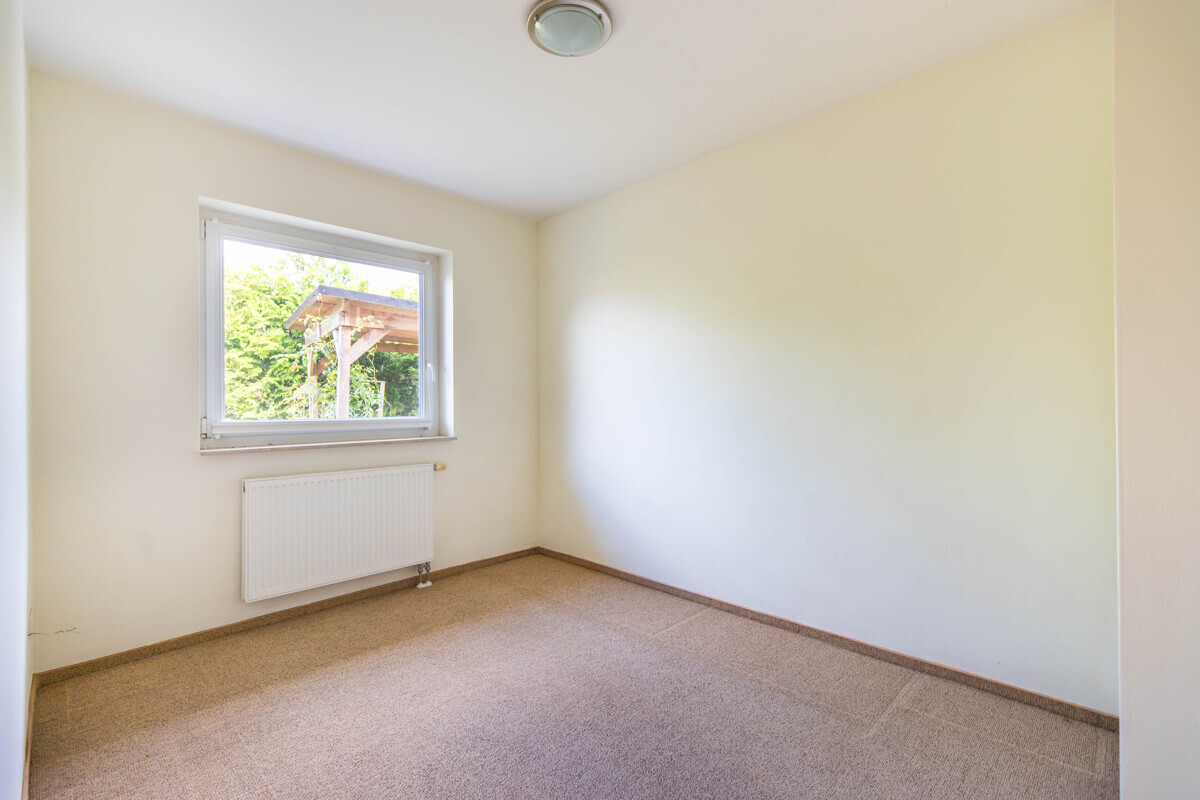 Arbeits-/Gästezimmer EG