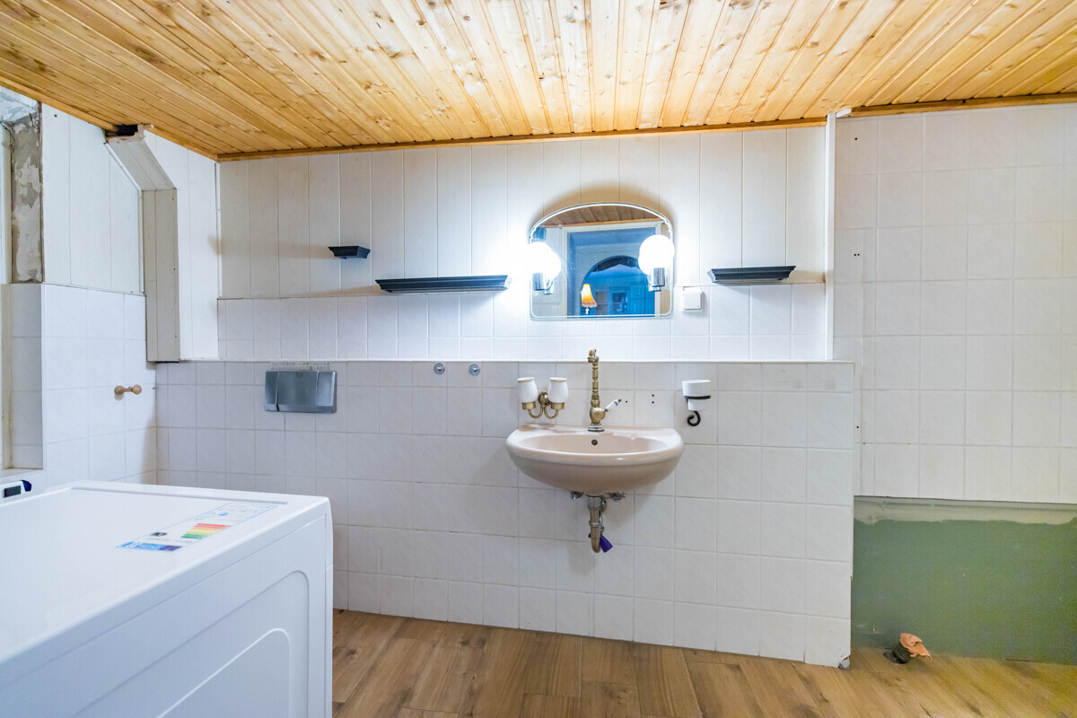 Badezimmer Haupthaus EG