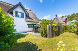 Grundstück- und Hausansicht