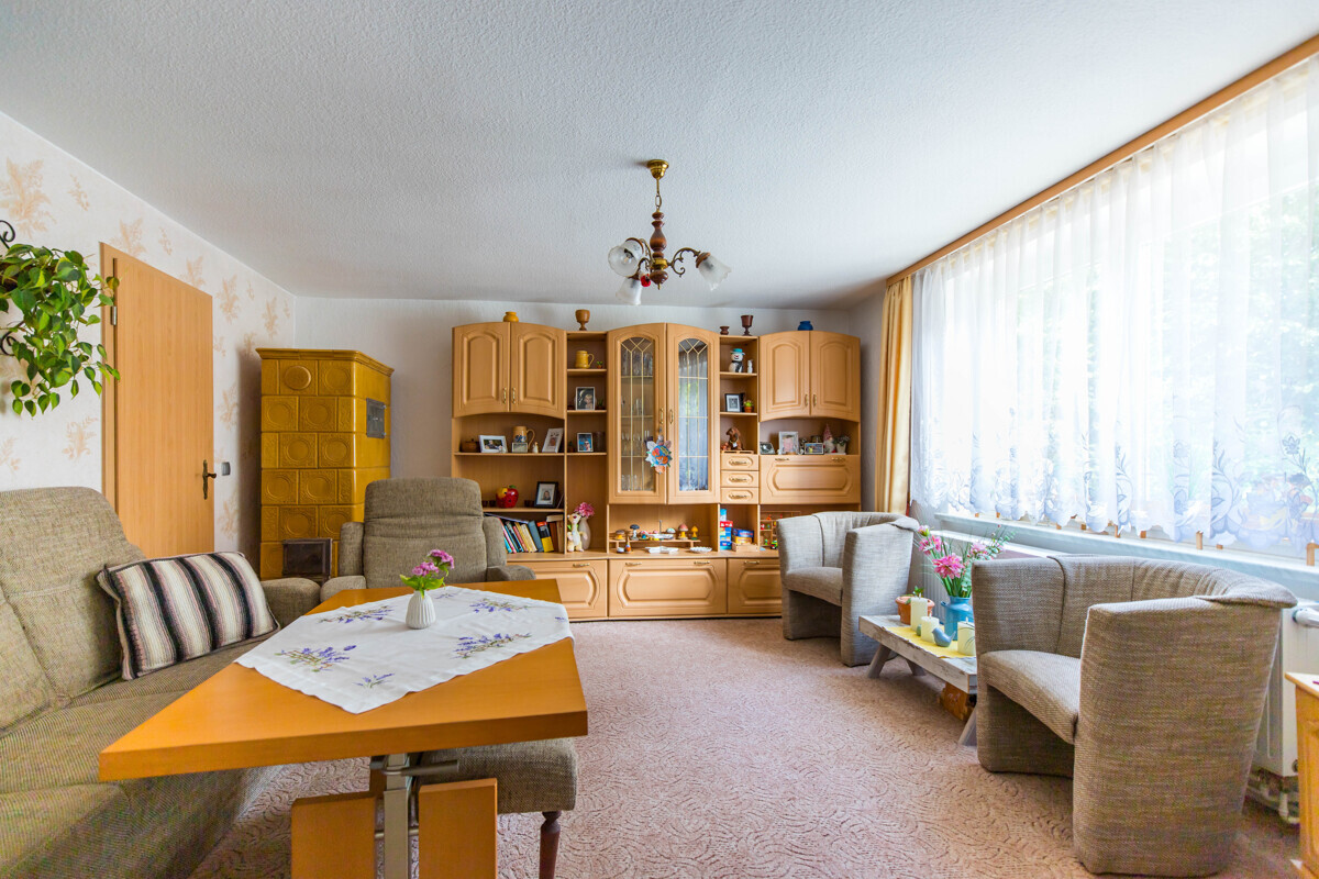 Wohnzimmer EG - linke Hausseite