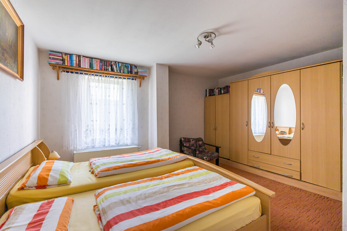 Schlafzimmer EG - linke Hausseite
