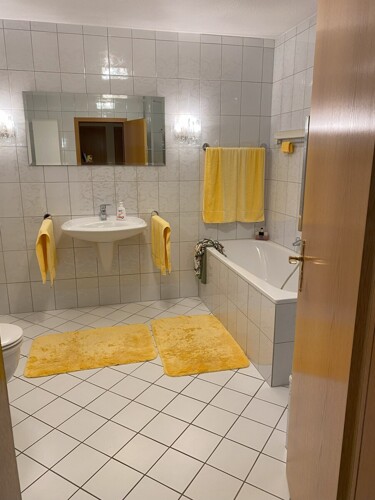 Badezimmer rechte Seite