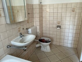 OG Badezimmer 2