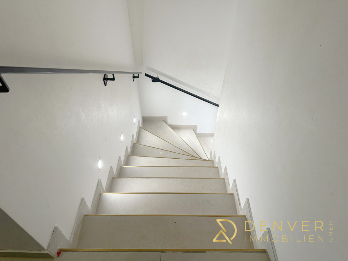 Treppe mit Spotlights