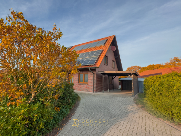 Auffahrt ELW mit Carport