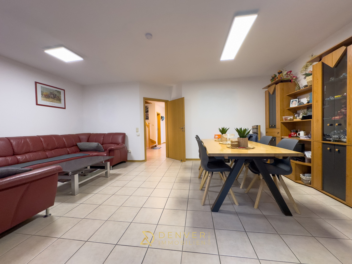 Haupthaus: Wohn- und Esszimmer