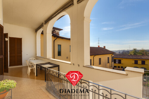 Casa semi indipendente