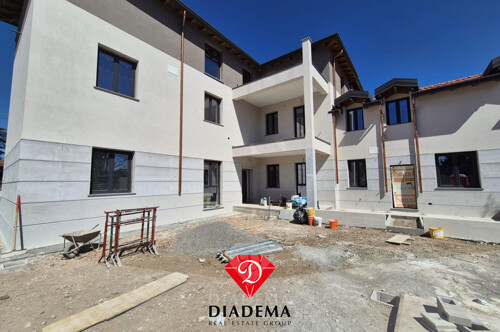 Trilocale con terrazzo