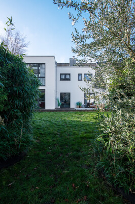 Blick auf den rückwärtigen Teil des Hauses 