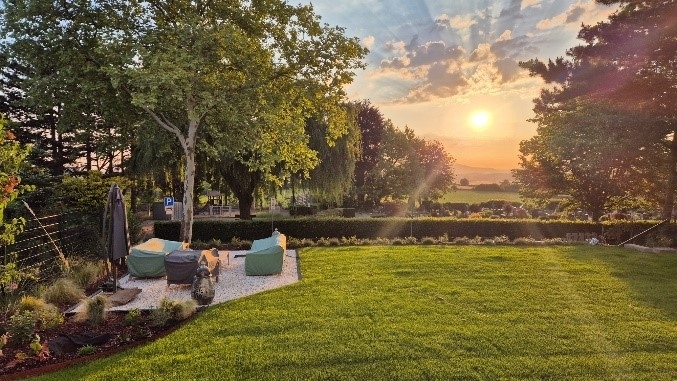 Real Estate Title Image Background