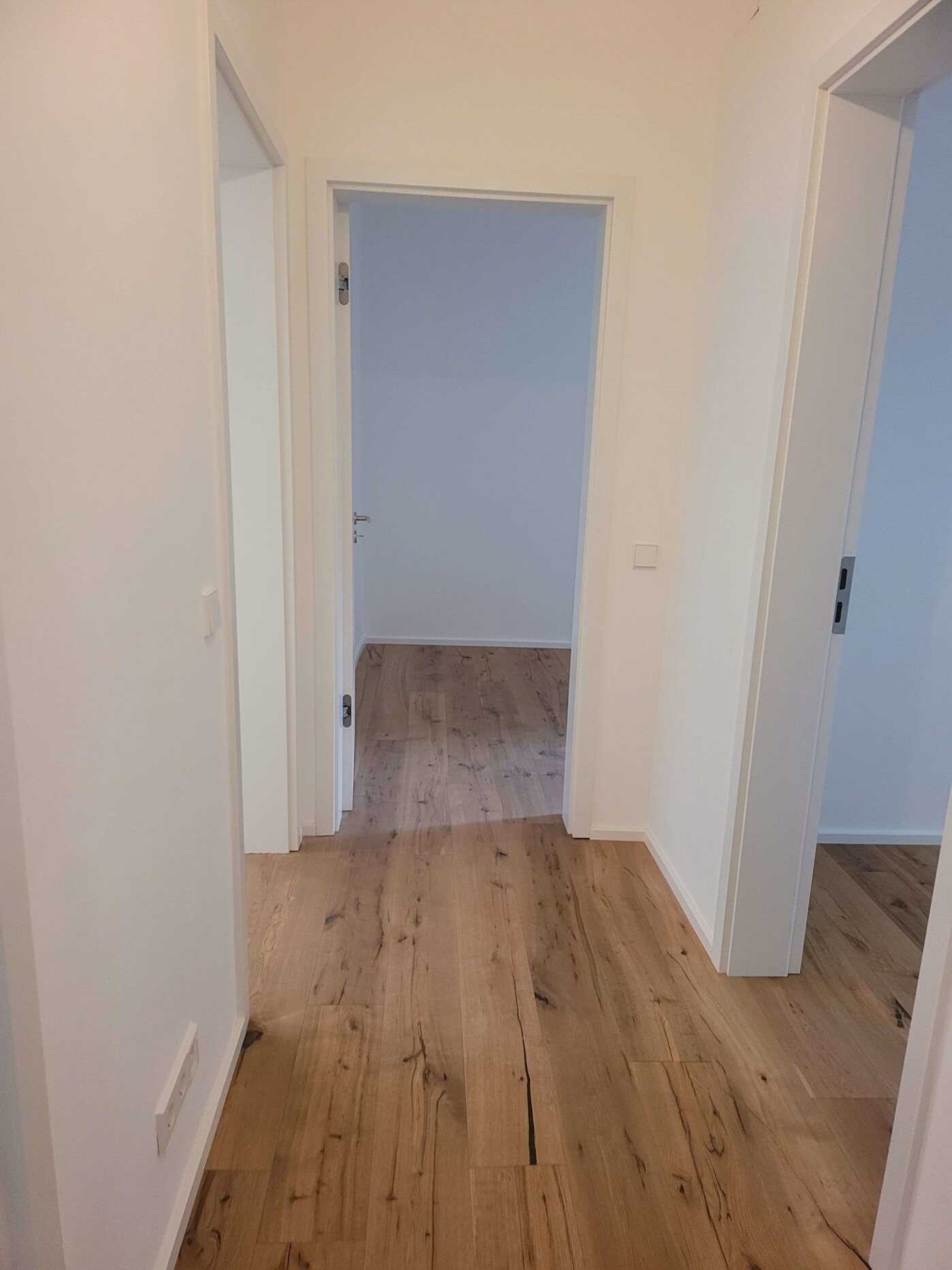 EG 2,5 Zi. Flur neu