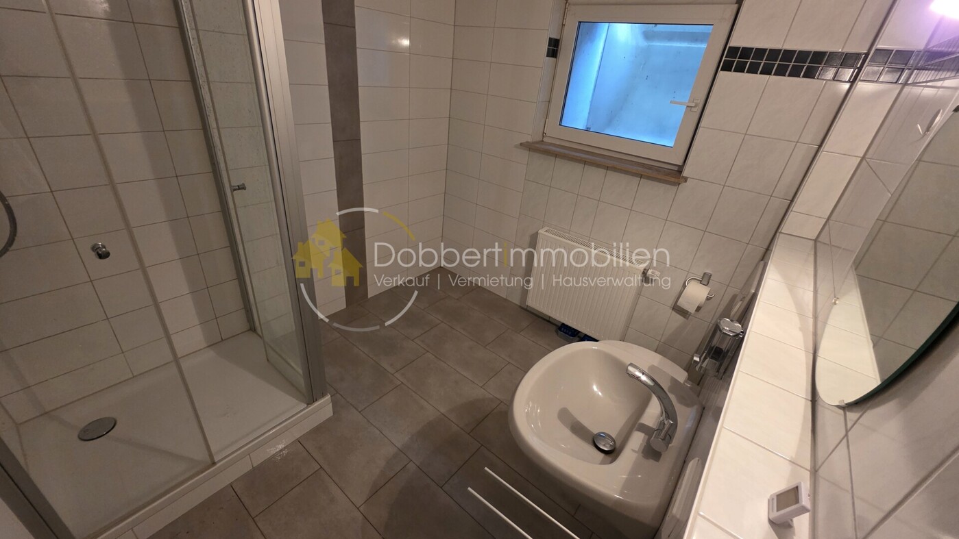 Badezimmer 2