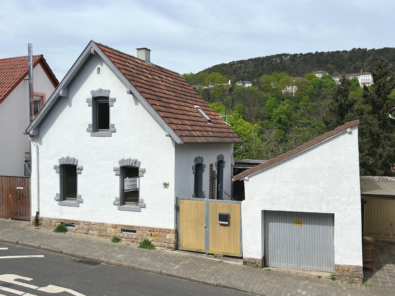 Straßenansicht