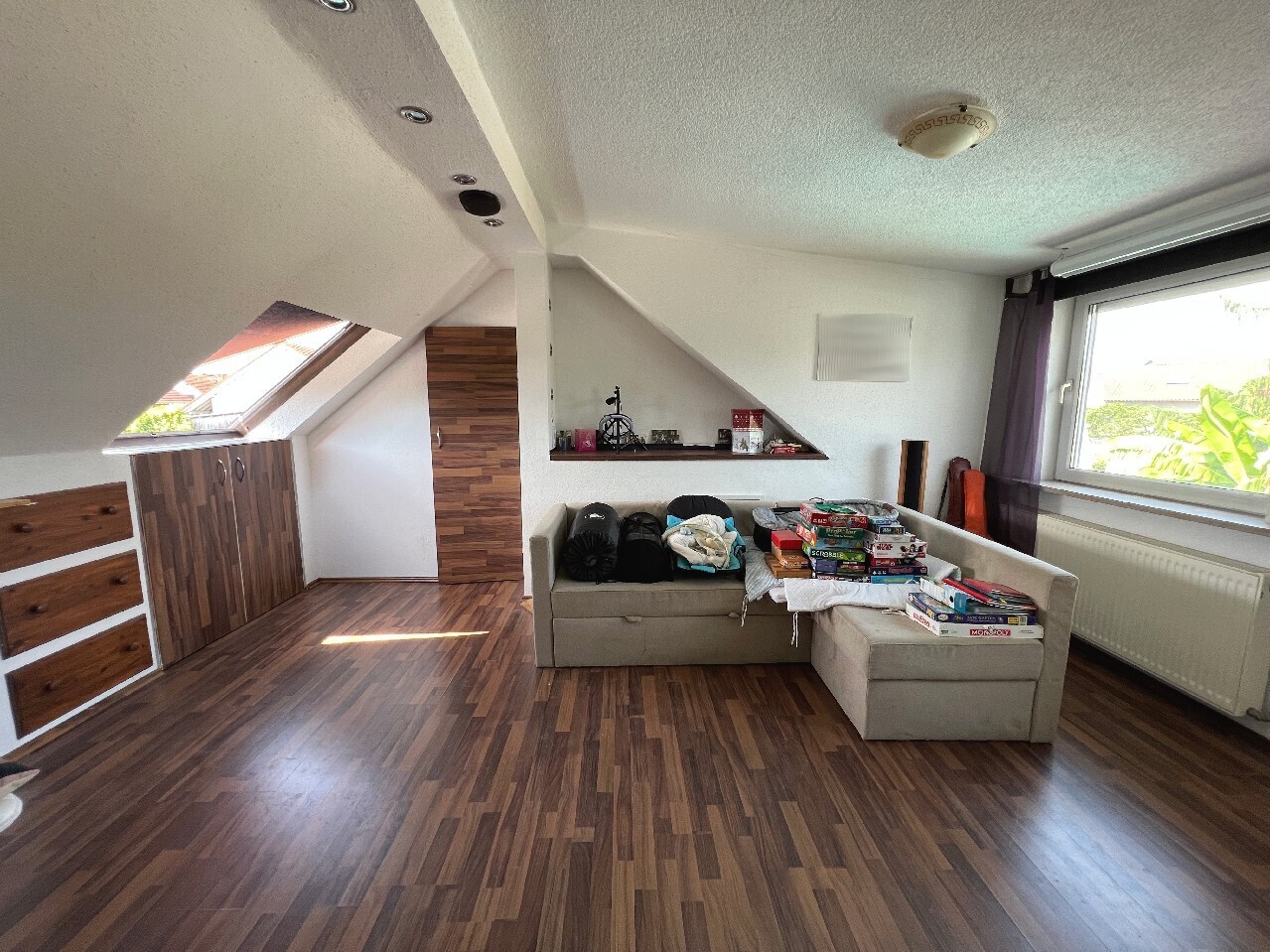 Kinderzimmer-Büro-Gästezimmer