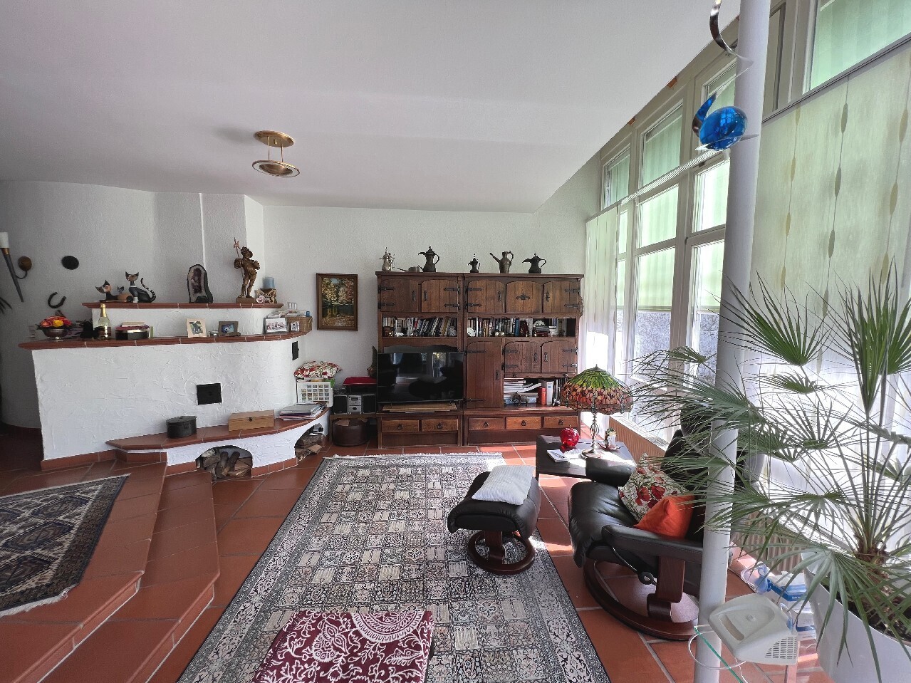 Wohnbereich mit Kachelofen