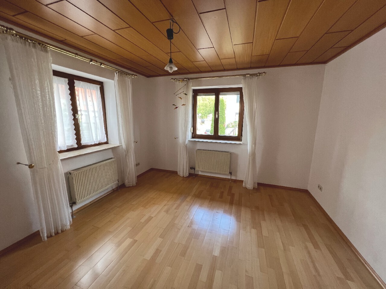 Whg. EG - Zimmer 1