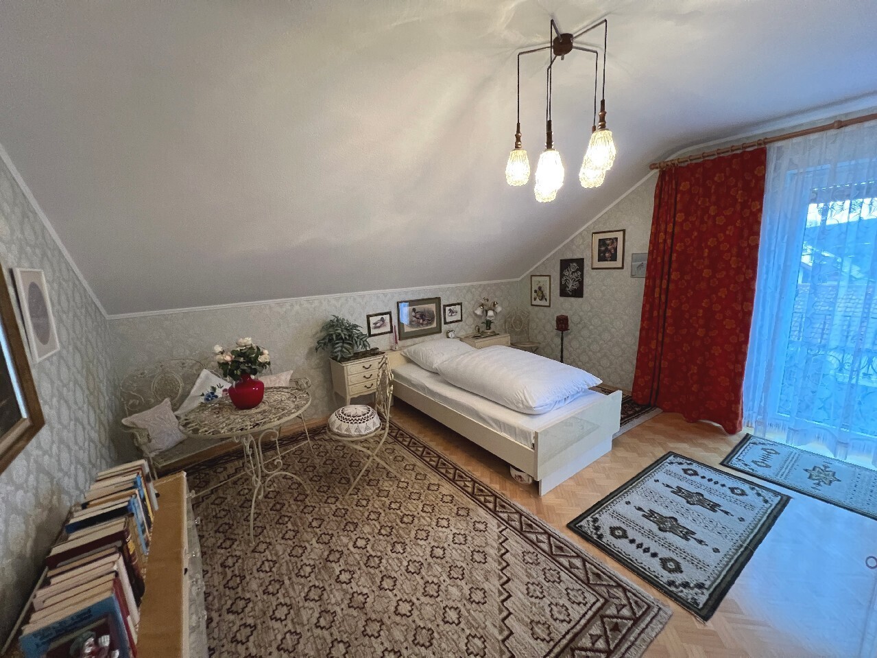 Schlafzimmer im DG