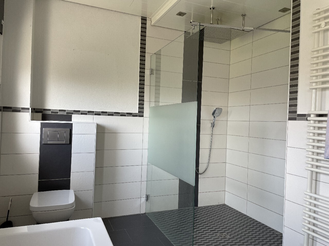 Badezimmer - weitere Ansicht