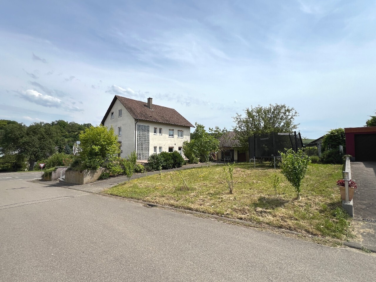 Ansicht - gesamtes Grundstück