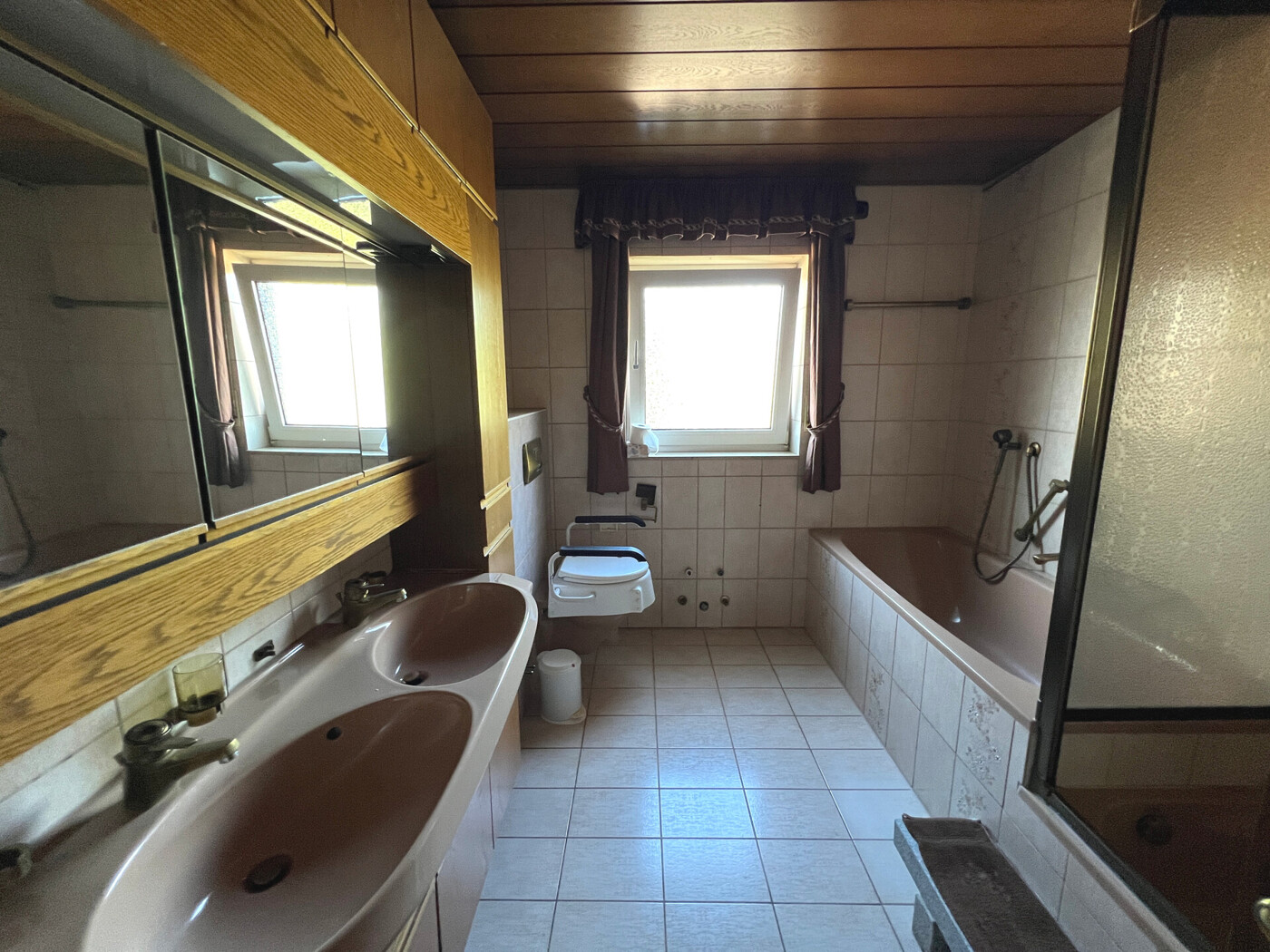 Badezimmer - Whg. im EG