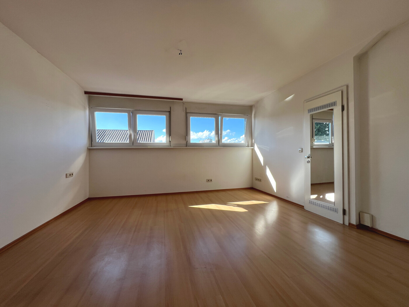 Schlafzimmer - Whg. im DG