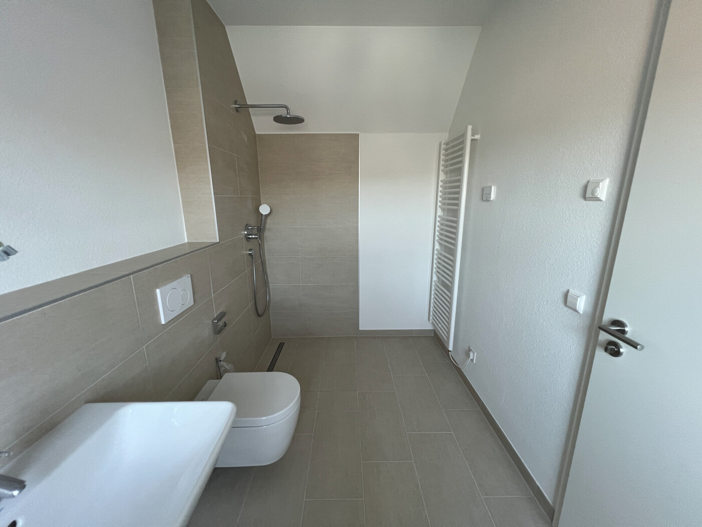 Badezimmer 2 - weitere Ansicht