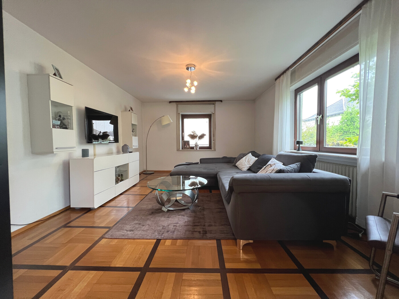 Wohnung - EG