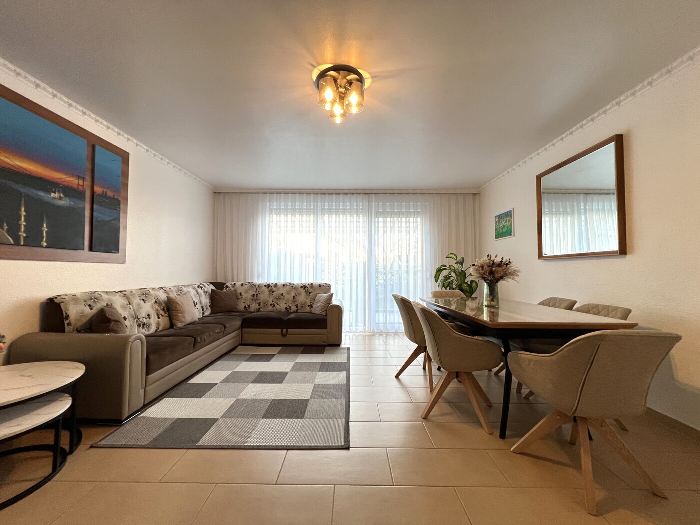 Wohn- und Essbereich