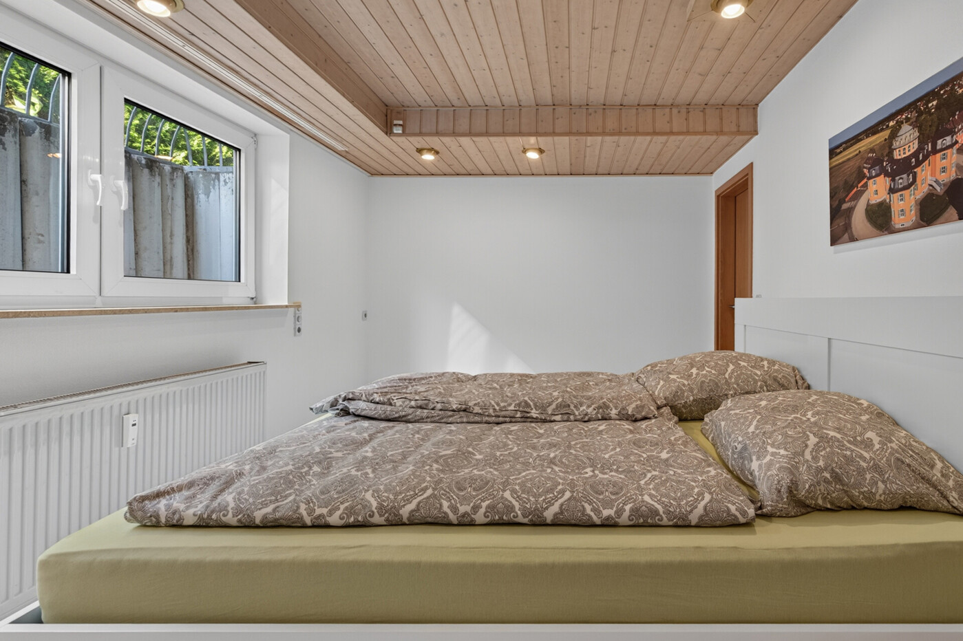 Zimmer Souterrain 
