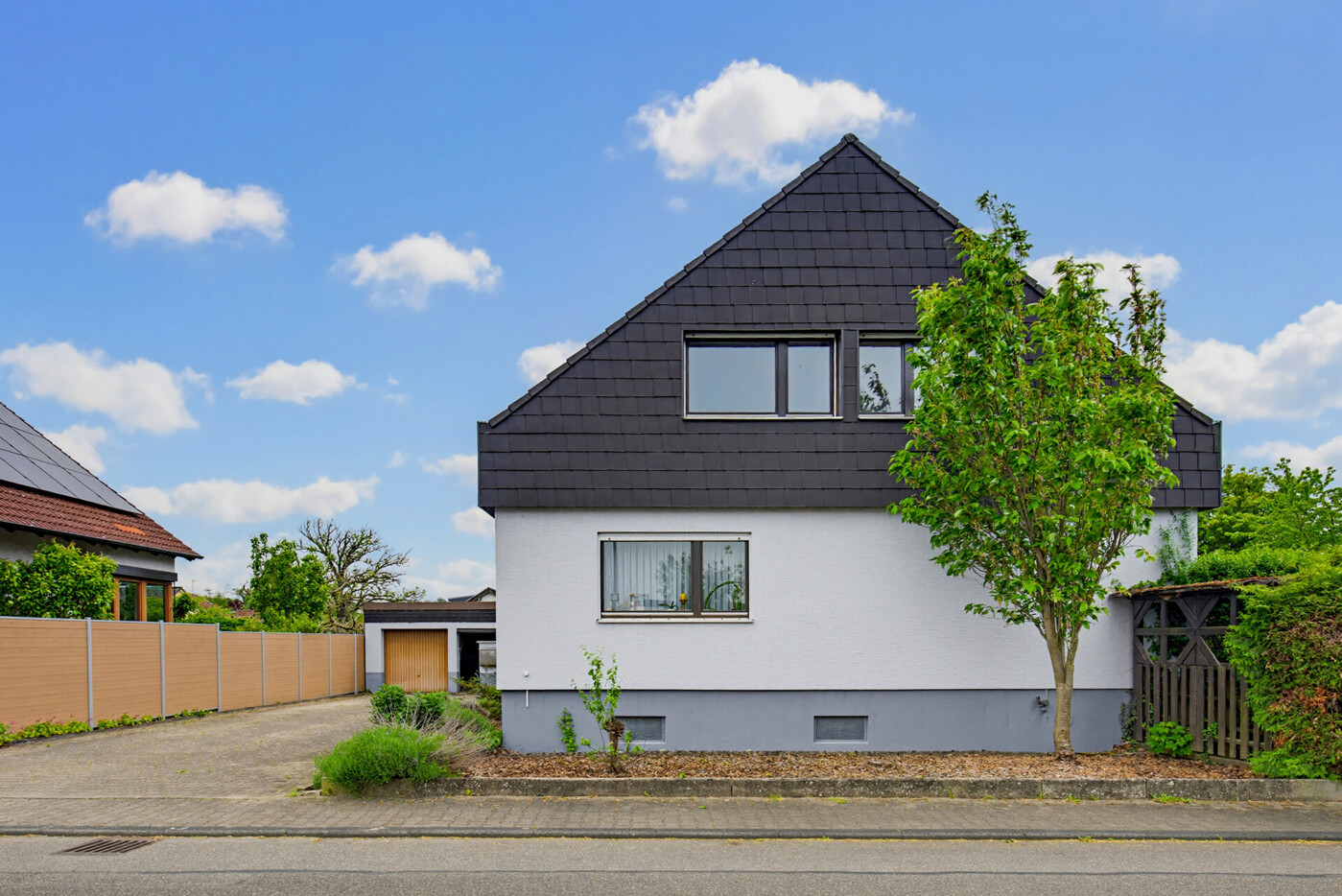 Straßenansicht 