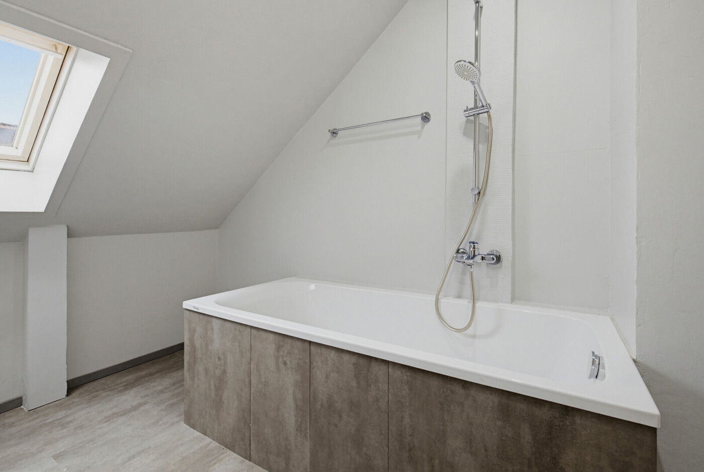 DG - Badezimmer 